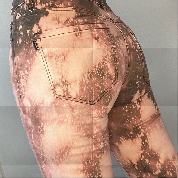 Green Bleached Skinny Jeans - Picture 2 of 6